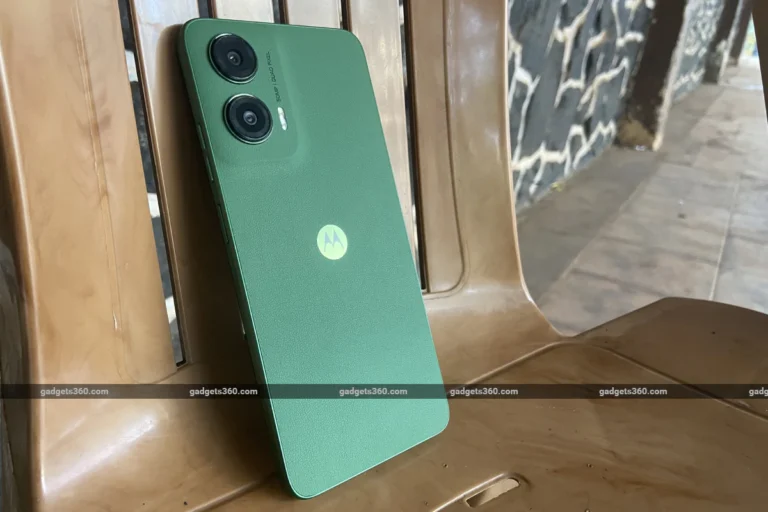 مراجعة Moto G35 5G: توفر المزيد بتكلفة أقل
